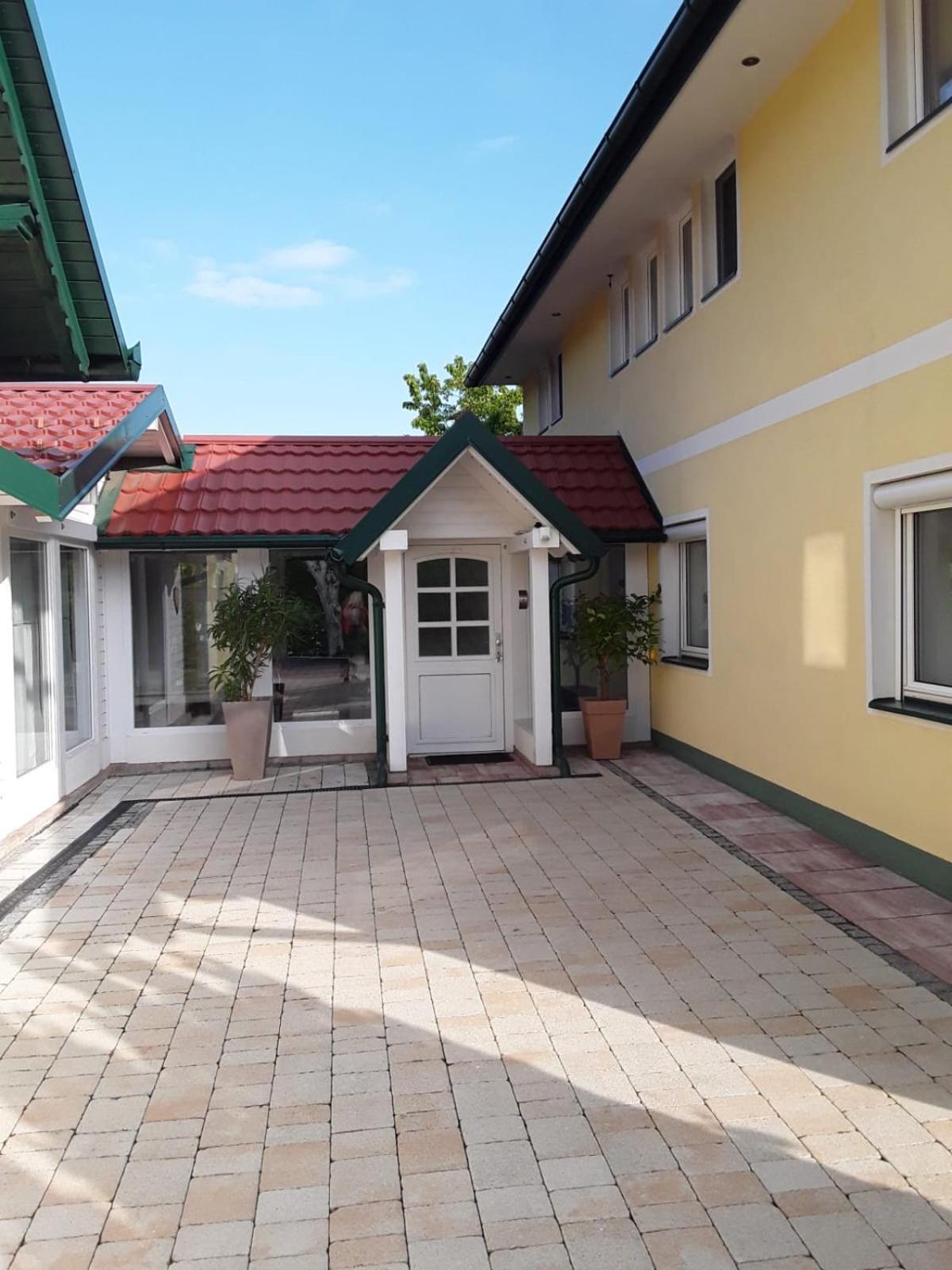 Landhaus Yvita Villa Feistritz ob Bleiburg Ngoại thất bức ảnh